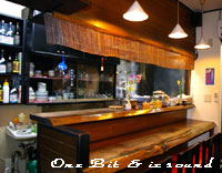 ロケ場所Collection,No2 昭和風の小料理屋/場所:杉並区(弊社より車で約5分) ●特徴:レトロな雰囲気を残す貴重なお店です!二階には畳のお座敷も有。